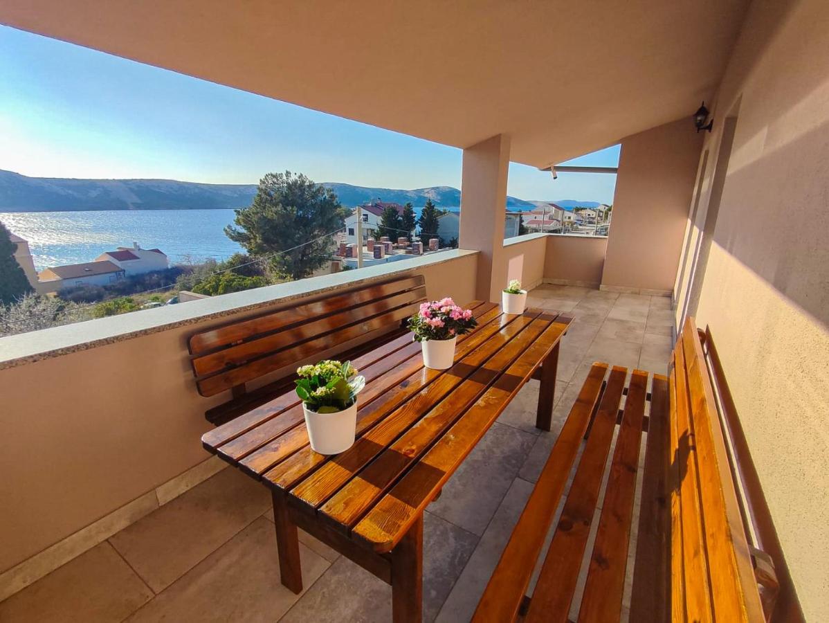 Apartments Amfora - Cozy And Modern Apartments For Up To 15 People, 100M From The Sea And Beach Стара-Новаля Экстерьер фото
